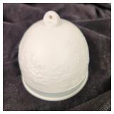 LLADRO 17616 Winter Bell Blue Ribbon New Open Box