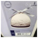 LLADRO 17616 Winter Bell Blue Ribbon New Open Box