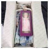"Loving Steps" Precious Memories Of Motherhood Collection Porcelain Doll Reco