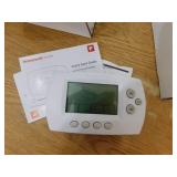 Honeywell Home Wi-Fi 7-Day Programmable Smart Thermostat with Digital Backlit Display