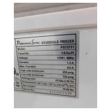 7CF Magic Chef Chest Freezer