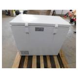 7CF Magic Chef Chest Freezer