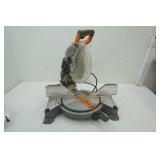 compound miter saw