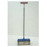 magnetic nail keeper