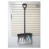 snow shovel