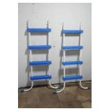 Pool ladders