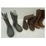 Girls boot lot, size 2-3