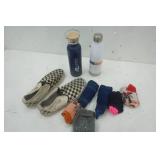 Vans 9.5 women plus socks and new drink jugs