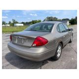 2003 Ford Taurus SES