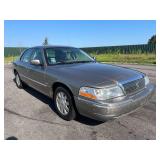2005 Mercury Grand Marquis LSE - 99,698 MILES