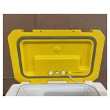 Frabill Magnum Bait Station 13 Quart Live Bait Well
