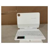 ESR Rebound Magnetic Keyboard Case, iPad Case with Keyboard Compatible with iPad Pro 11/iPad Air 5/4