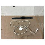 Apple Watch SE (2nd Gen) [GPS 40mm] Smartwatch with Midnight Aluminum Case and Midnight Sport Band