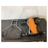 Fiskars Reel Lawn Mower 18-inch 5-Blade Push Mower with InertiaDrive for More Cutting Power