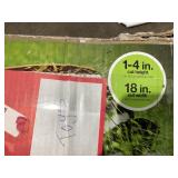 Fiskars Reel Lawn Mower 18-inch 5-Blade Push Mower with InertiaDrive for More Cutting Power