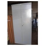 Metal Cabinet -Doors Do Not Stay Shut