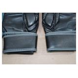 Everlast Boxing Wrist Wrap Heavy Bag Gloves Level II -Small/Medium