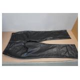 Wilsons Black Leather Ladies Pants -Size 16