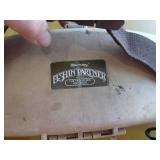 Fishing marker light And a waist tackle box for fly fishing or wading