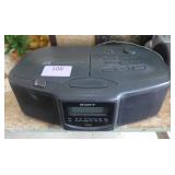 Sony clock radio and cd player