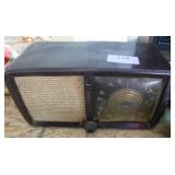 Vintage Bakelite Zenith ConsolTone radio - works