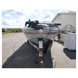 1992 Crestline Boat and 1992 Shorelander Boat Trailer