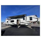 USED - 2019 Jayco Talon Platinum 392T
