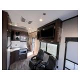 USED - 2019 Jayco Talon Platinum 392T