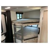 USED - 2022 Heartland Sundance Ultra-Lite  255BH