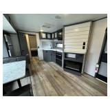 USED - 2022 Dutchmen MFG Aspen Trail LE 29BB Rear Bunks!