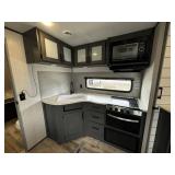 USED - 2022 Dutchmen MFG Aspen Trail LE 29BB Rear Bunks!