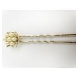 Simulated Pearl Cluster Yellow Plated Base Metal Hair Pin.
