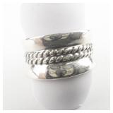 Chapal-Zenray Oval Cut Blue Topaz (?) Wide Sterling Silver Ring. Size 7.5 - 7.75.