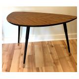 Awesome Accent Table