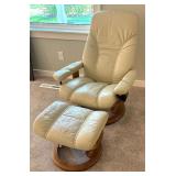 Stressless Ekornes Chair with Ottoman