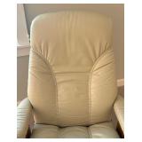 Stressless Ekornes Chair with Ottoman