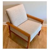 Mid-Century Modern Arm Kayser Chair