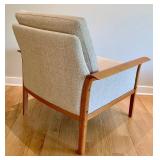 Mid-Century Modern Arm Kayser Chair