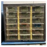 12 Organizers with a Variety of Hardware