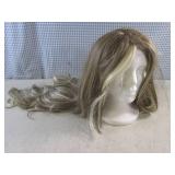 (EC1) Wig - No Tags / Details - Foa...