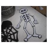 (EW4) Assorted Halloween Decor - Li...