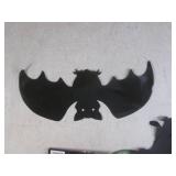 (EW4) Assorted Halloween Decor - Li...