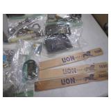 (EW4) Display Case with Assorted Vi...