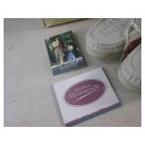 (CS) Pair of Soft Spots Shoes Size ...