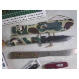 (CS) Misc Knives, Cribbage Boards a...