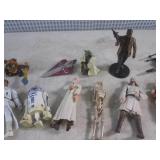 (G-1) Assorted Star Wars Figures...