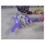 (EC1) Assorted Toy Figures...