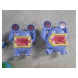 (EC1) Assorted Toy Figures...