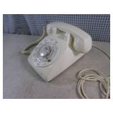 (BS) Vintage ITT Rotary Telephone...
