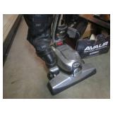 (F-0) Kirby 100 Avalir Upright Vacu...